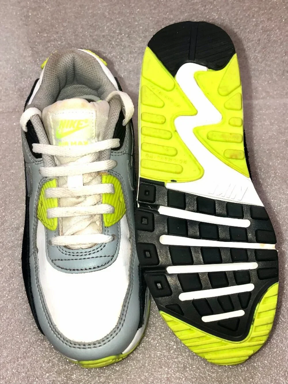 Nike pre owned